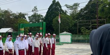 Siswa Kelas 6 MIS Izharul Ulum Ikuti Ujian Akhir Madrasah