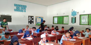 MIS Izharul Ulum Laksanakan Sumatif Akhir Semester Genap Tahun Ajaran 20252026